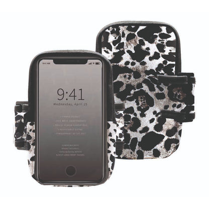 Jessica Simpson Armband Cell Phone Holder, perfect for Running